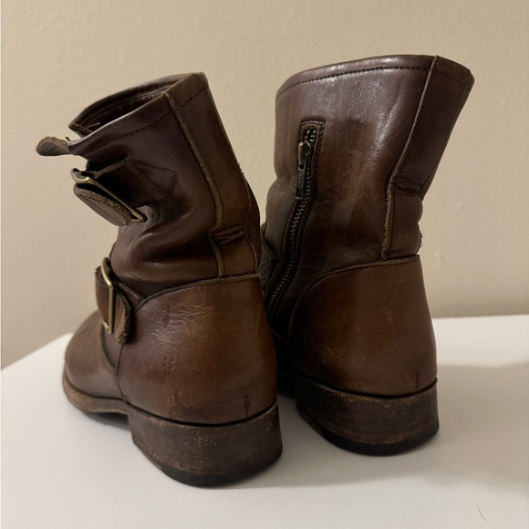 FRYE Vicky Engineer Boots - Picture 4 of 10